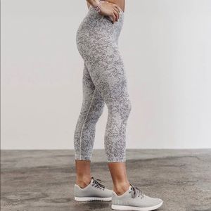 Nobull project High rise crop leggings XS